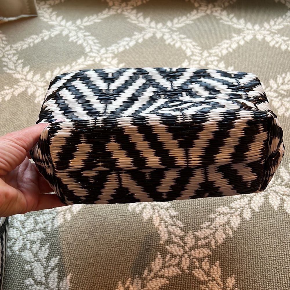 Shiraleah Tote and Zip Pouch Set - Picture 7 of 8